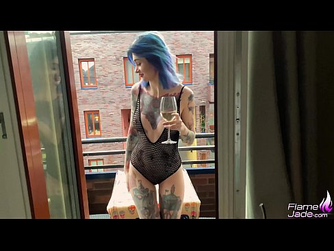 ❤️ Hiiglaslik tüdruk imeb neeluga ja keppib kirglikult vaba taeva all ❤️❌ Pornovideo at et.pornsexer.ru ️❤